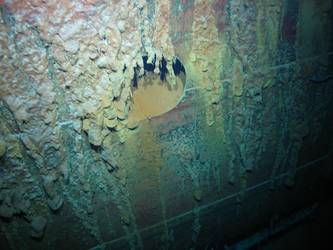 Stbd concealed underwater torpedo tube